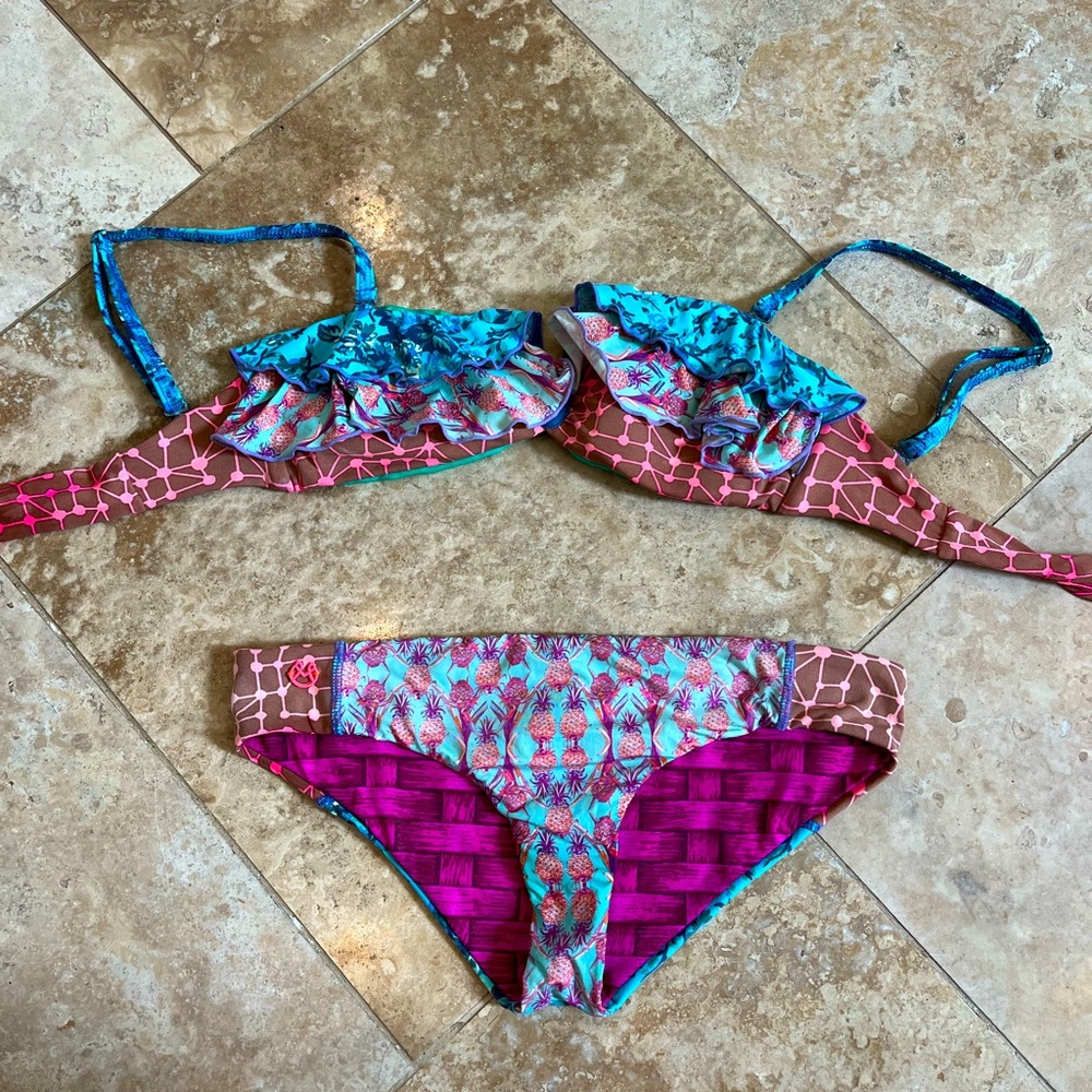 Maaji Swim top/size S